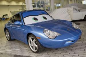 Автосклад Porsche в Штутгарде