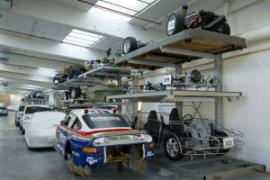 Автосклад Porsche в Штутгарде