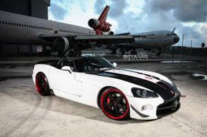 2014 Dodge Viper SRT-10 Roadster on Strasse Wheels