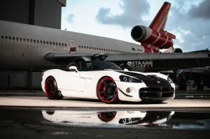 2014 Dodge Viper SRT-10 Roadster on Strasse Wheels