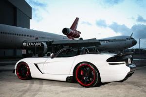 2014 Dodge Viper SRT-10 Roadster on Strasse Wheels