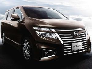 2014 Nissan Elgrand Highway Star