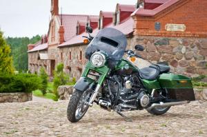 2014 Harley-Davidson FLHRSE5 CVO Road King