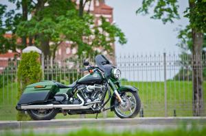 2014 Harley-Davidson FLHRSE5 CVO Road King