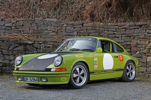 2014 Porsche 911 964) Classic S by DP Motorsport