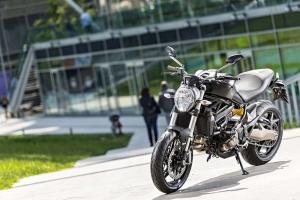 2015 Ducati Monster 821