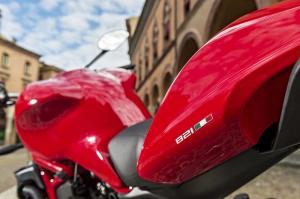 2015 Ducati Monster 821