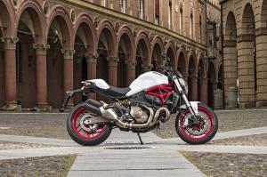 2015 Ducati Monster 821
