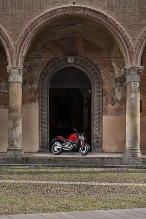 2015 Ducati Monster 821