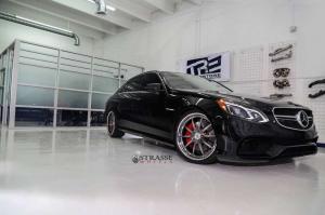 2014 Mercedes-Benz E63 AMG S by Titanio Automotive