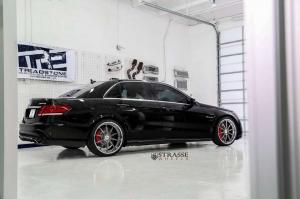 2014 Mercedes-Benz E63 AMG S by Titanio Automotive
