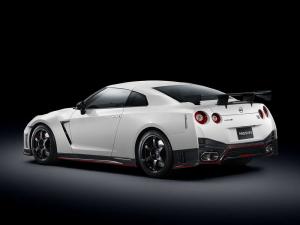 2014 Nissan GT-R Nismo