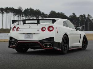 2014 Nissan GT-R Nismo