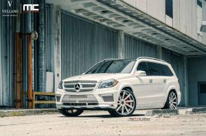 2014 Mercedes-Benz GL550 by MC Customs