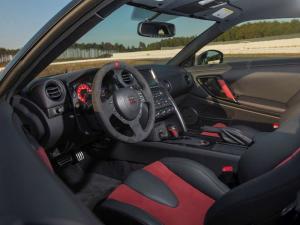 2014 Nissan GT-R Nismo