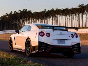 2014 Nissan GT-R Nismo