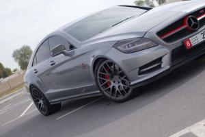 2014 Mercedes-Benz CLS500 by D2Forged Wheels