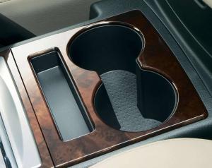 2014 Mitsubishi Pajero 5-Door JP)