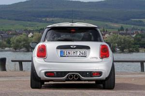 2014 Mini Cooper S by Maxi-Tuner