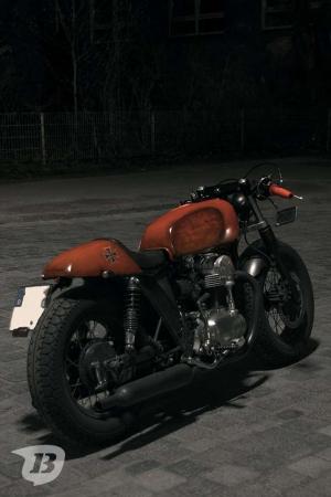 Kawasaki W650 JagdBobber