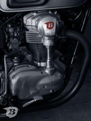 Kawasaki W650 JagdBobber