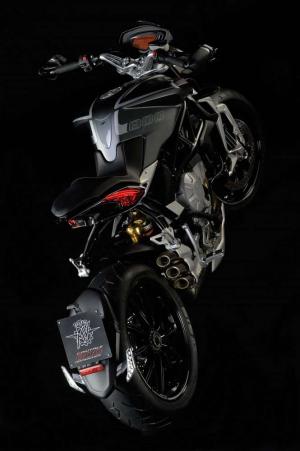MV Agusta Brutale 800 Dragster