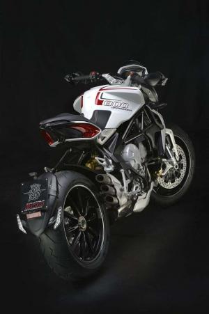 MV Agusta Brutale 800 Dragster