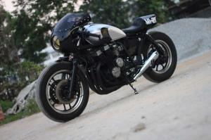 2014 Honda CBX750 M1-2 by Kerkus Cycles