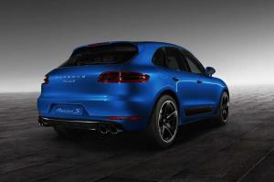 2014 Porsche Macan Sport Design Package