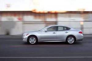 2012 Infiniti M35h