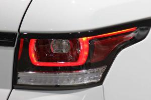 2014 Land Rover Range Rover Sport SVR Live From Moscow 2014