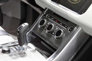 2014 Land Rover Range Rover Sport SVR Live From Moscow 2014
