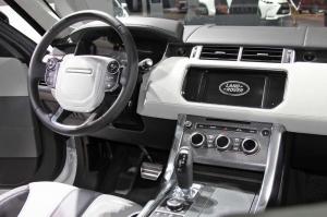 2014 Land Rover Range Rover Sport SVR Live From Moscow 2014
