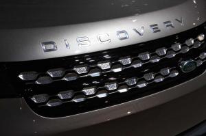 2014 Land Rover Discovery Vision Live From Moscow 2014