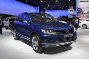 2014 Volkswagen Touareg Live From Moscow 2014