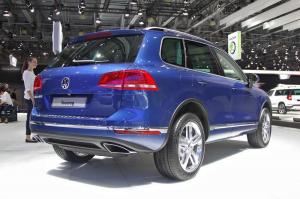 2014 Volkswagen Touareg Live From Moscow 2014