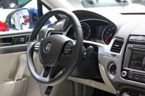 2014 Volkswagen Touareg Live From Moscow 2014