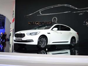 2014 Kia Quoris Live From Moscow 2014