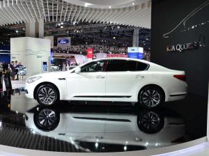 2014 Kia Quoris Live From Moscow 2014