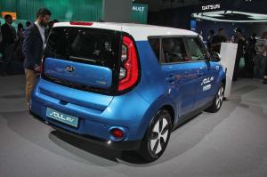 2014 Kia Soul EV Live From Moscow 2014