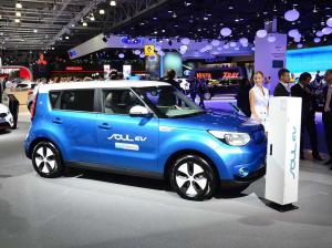 2014 Kia Soul EV Live From Moscow 2014