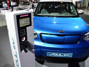 2014 Kia Soul EV Live From Moscow 2014