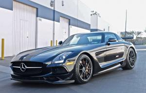2014 Mercedes-Benz SLS AMG by World Motorsports