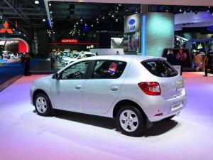 2014 Renault Sandero Live From Moscow 2014