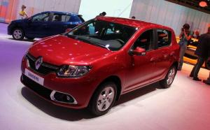 2014 Renault Sandero Live From Moscow 2014