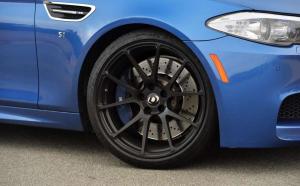 2014 BMW M5 by Dinan