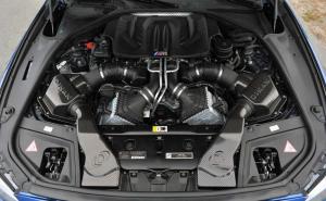 2014 BMW M5 by Dinan