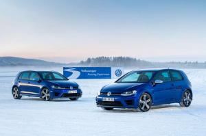 2013 Volkswagen Golf R 5-Door