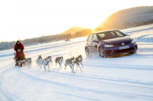 2013 Volkswagen Golf R 5-Door