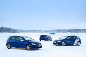 2013 Volkswagen Golf R 5-Door
